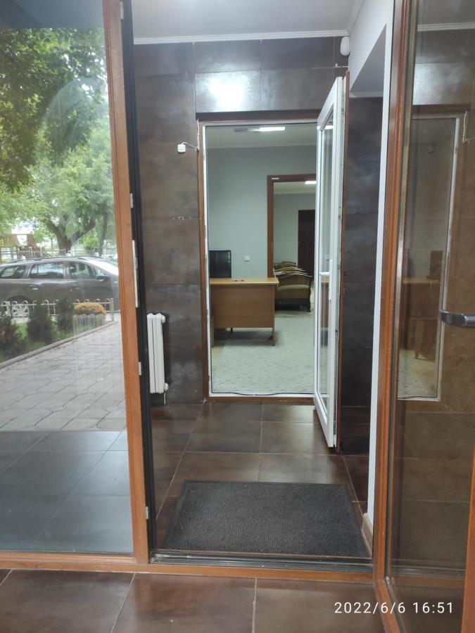 Romana Hotel Κισινάου Εξωτερικό φωτογραφία