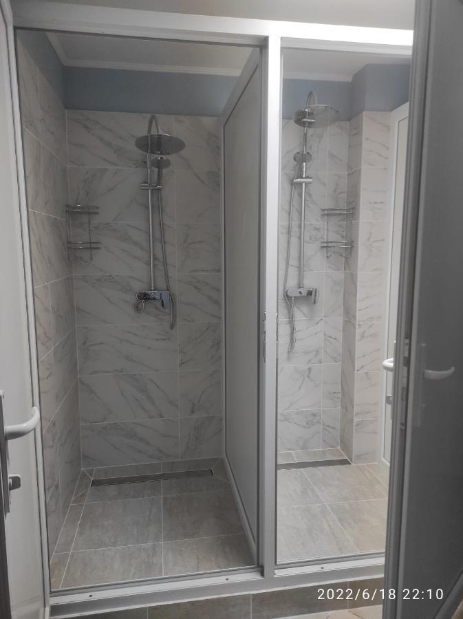 Romana Hotel Κισινάου Εξωτερικό φωτογραφία